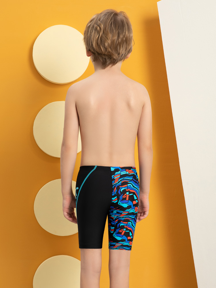 Y0256,图片1,男童及膝泳裤